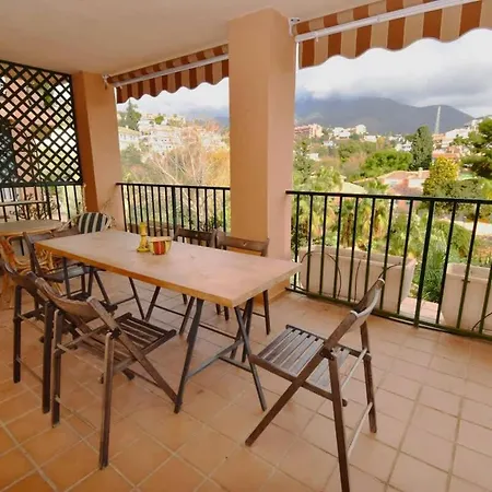 Spacious 2br Terrace Pool&train