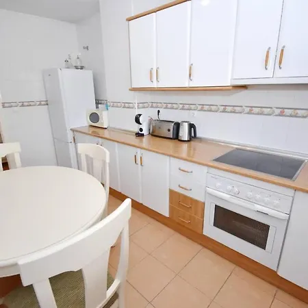 Spacious 2br Terrace Pool&train