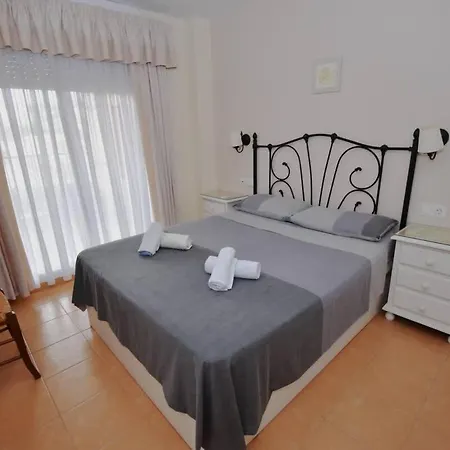 Spacious 2br Terrace Pool&train Apartamento